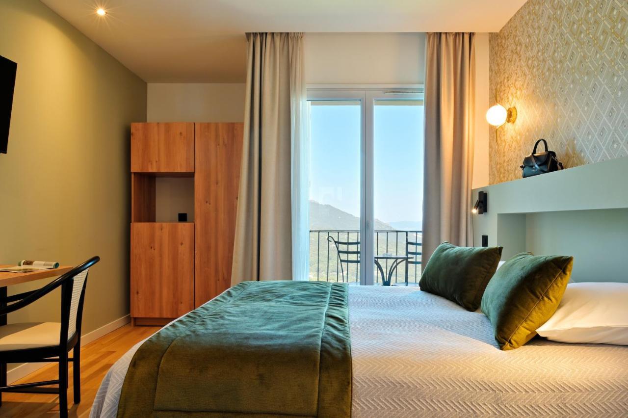 Hotel Des Roches Sartène Kültér fotó